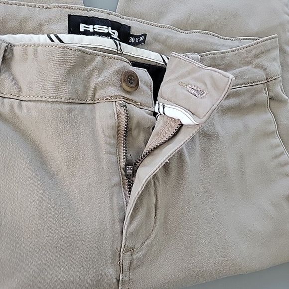RSQ Slim Straight Fit Mens 30x30 Chino Pants Tan Stretch Back Welt Pockets Logo - Picture 6 of 15